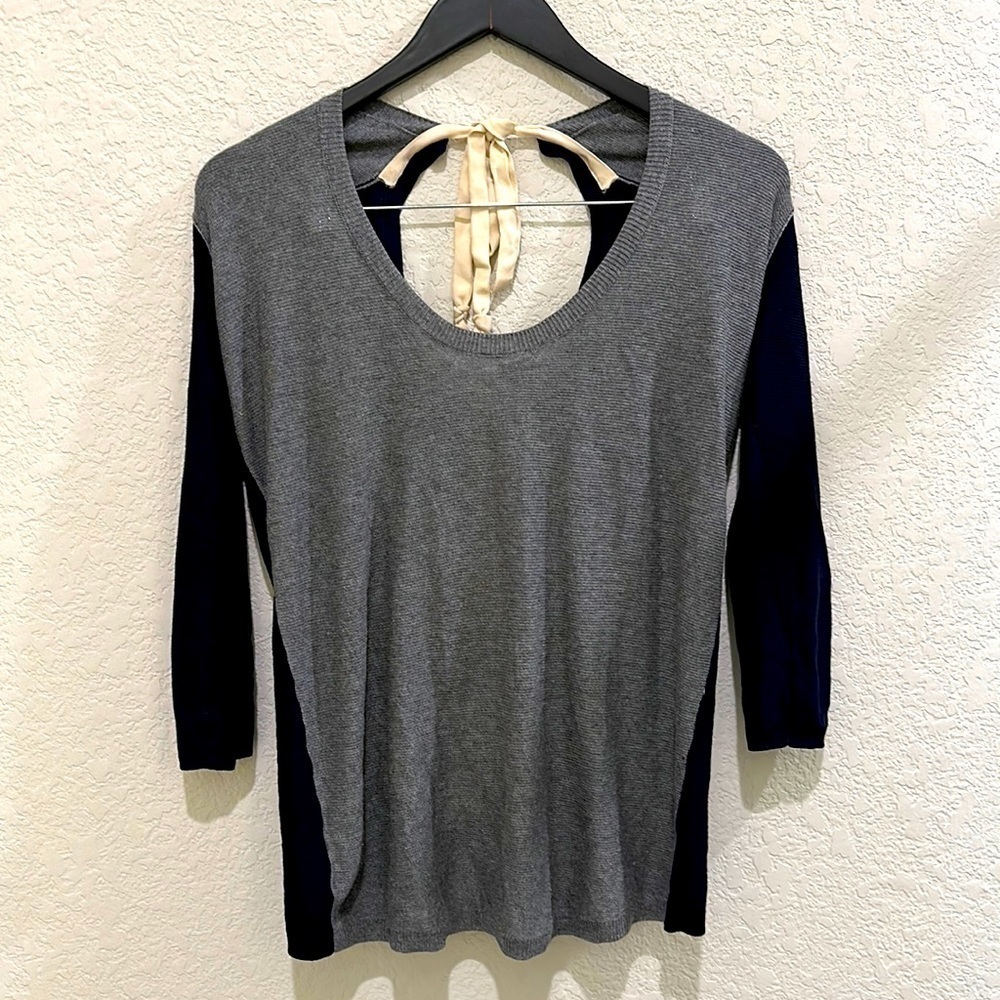 ▶️Babaton◀️ Cute Babaton Silk and Cashmere Knit Top in XS - Host Pick